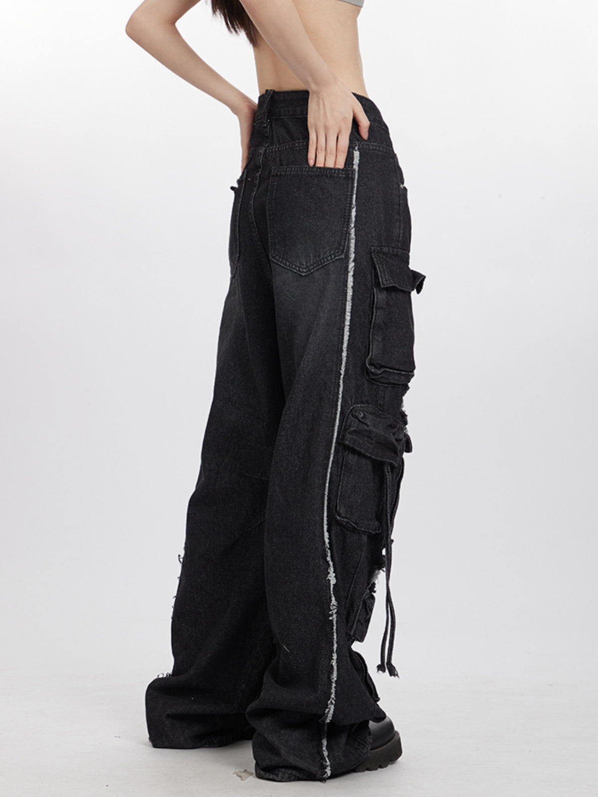 CARGOED - Baggy Basic Cargo Jeans | TEENWEAR.EU