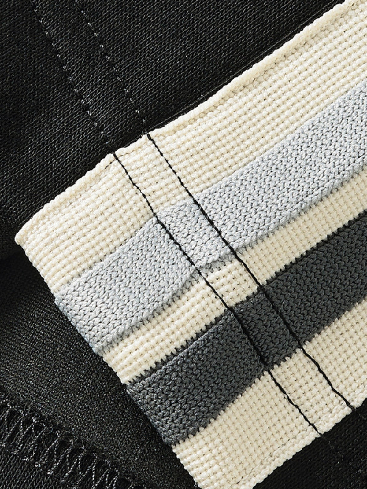 ABYSS - Loose Basic Flared Sweatpants | Teenwear.eu