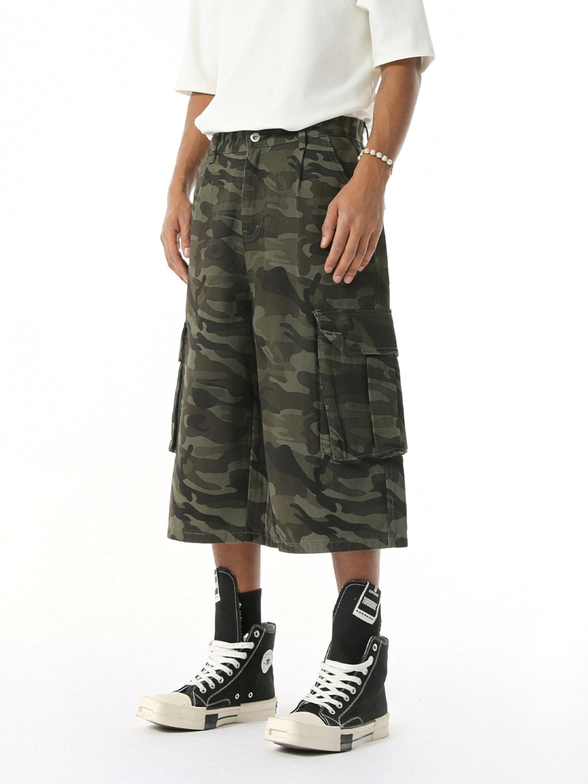 MASKOTE - Baggy Camouflage Jorts | TEENWEAR.EU