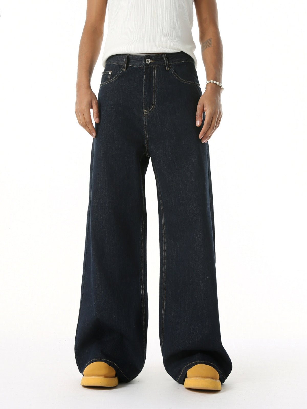 DAWNED - Baggy Basic Jeans | TEENWEAR.EU