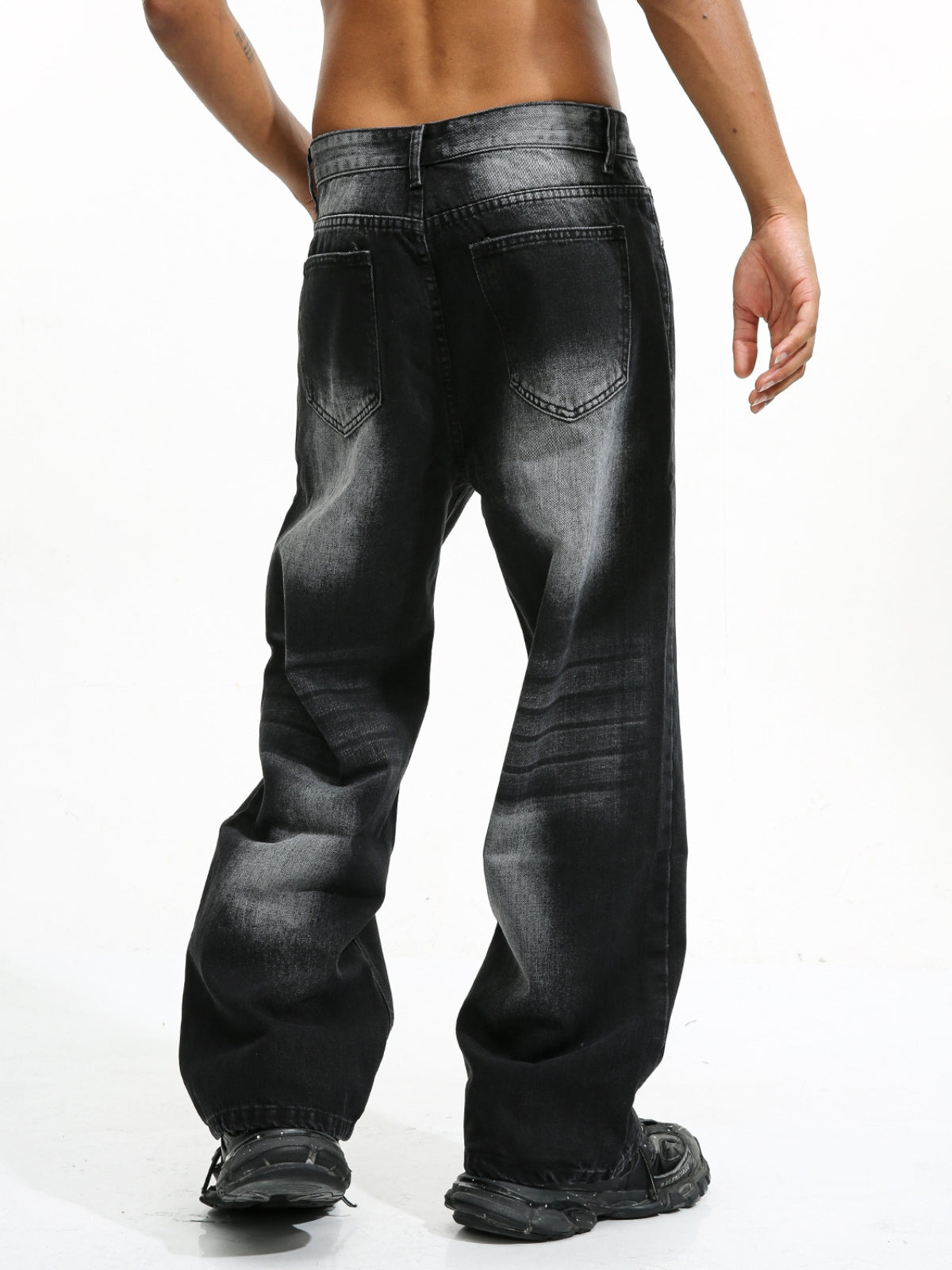 BREEZY - Baggy Washed Jeans | TEENWEAR.EU