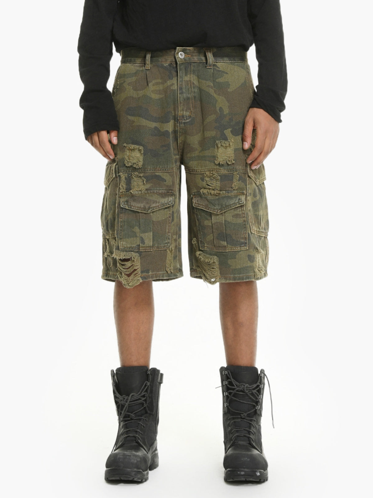 CAMESTRO - Baggy Camo Cargo Basic Shorts | Teenwear.eu