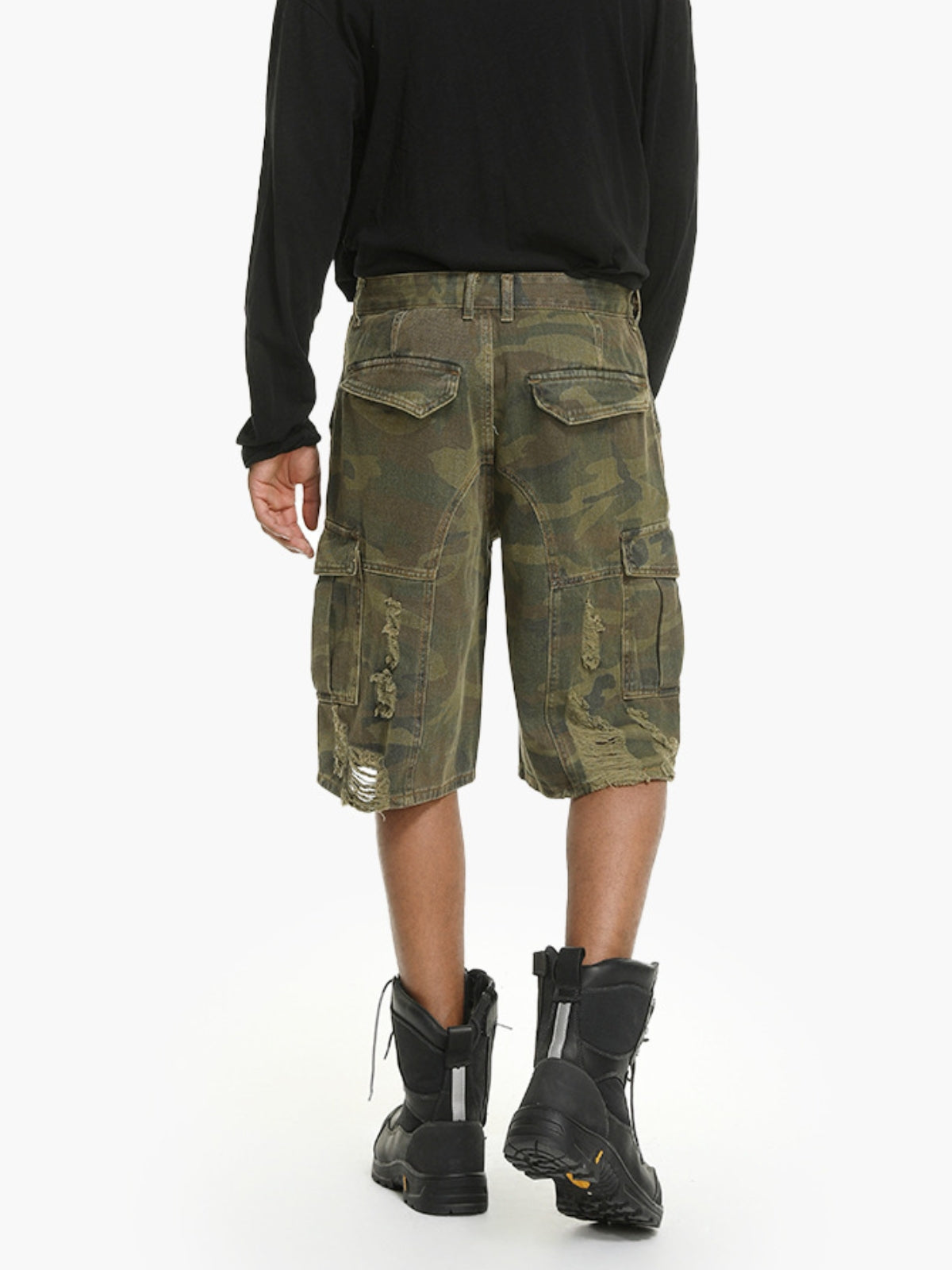 CAMESTRO - Baggy Camo Cargo Basic Shorts