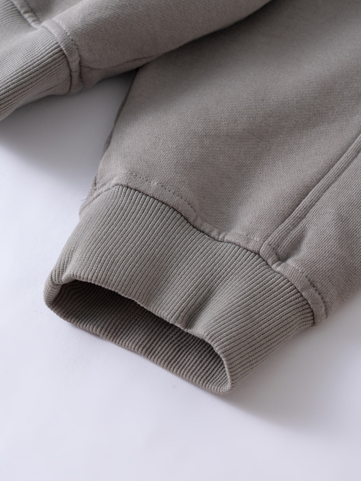 FADELY – Oversized Basic Hoodie