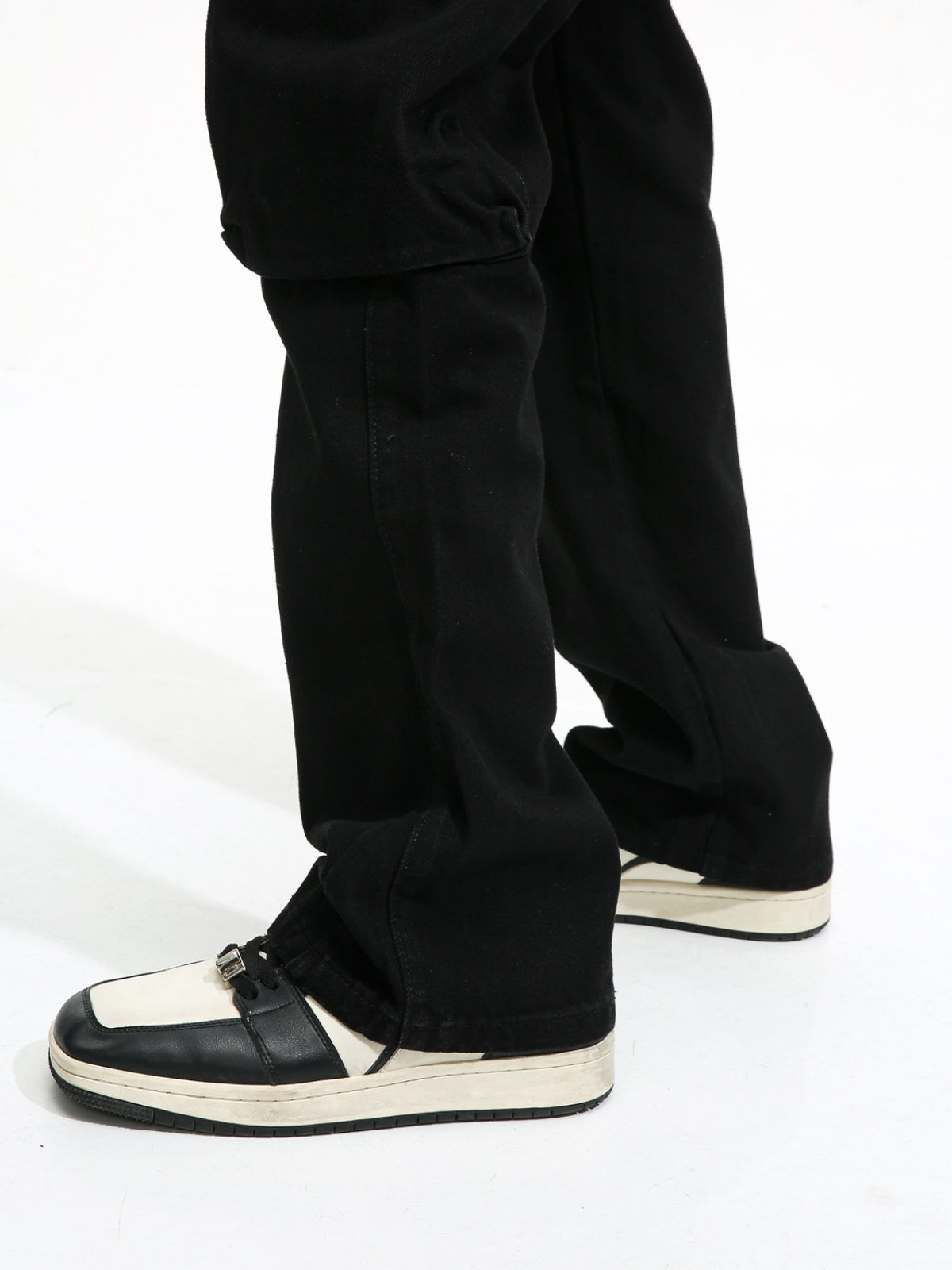 POCKETS - Regular Cargo Jeans | TEENWEAR.EU