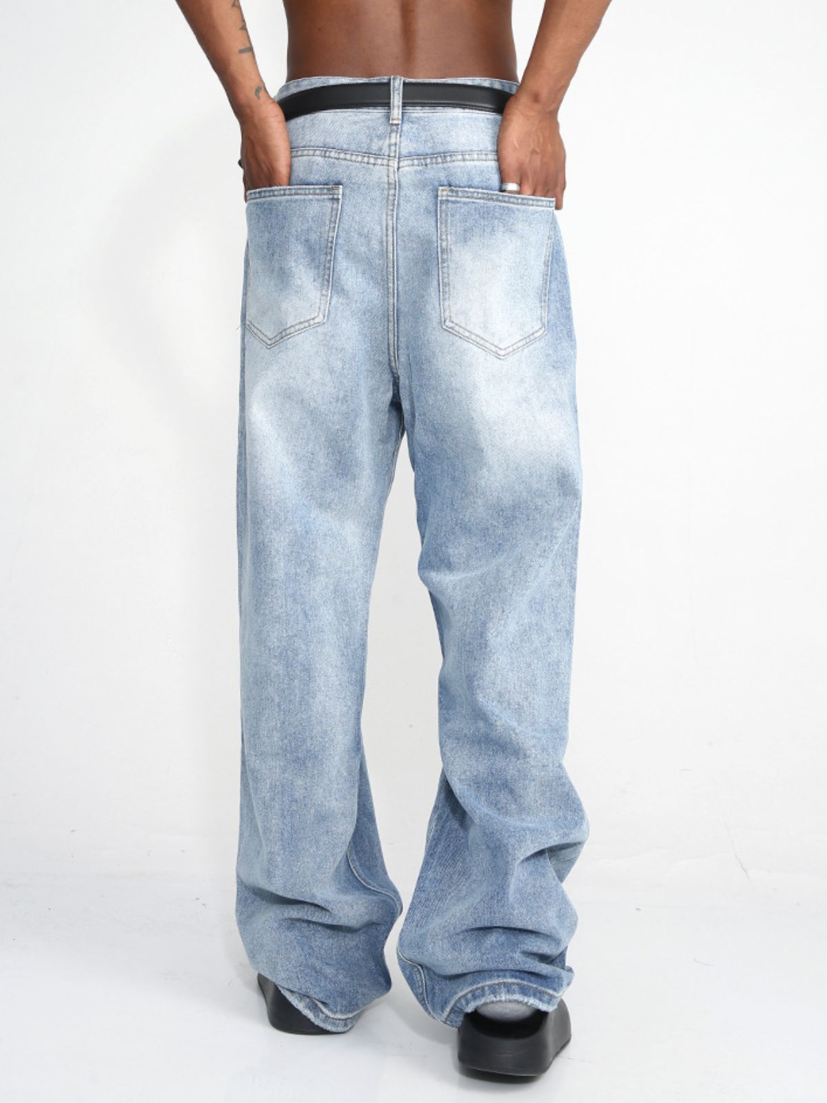 TORNIES - Baggy Ripped Basic Jeans | TEENWEAR.EU