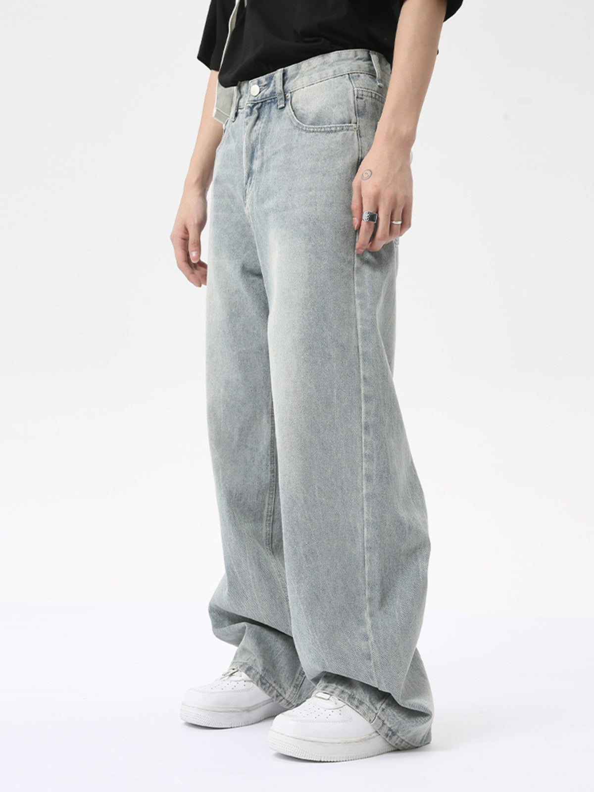 BAGNER - Baggy Basic Jeans | Teenwear.eu
