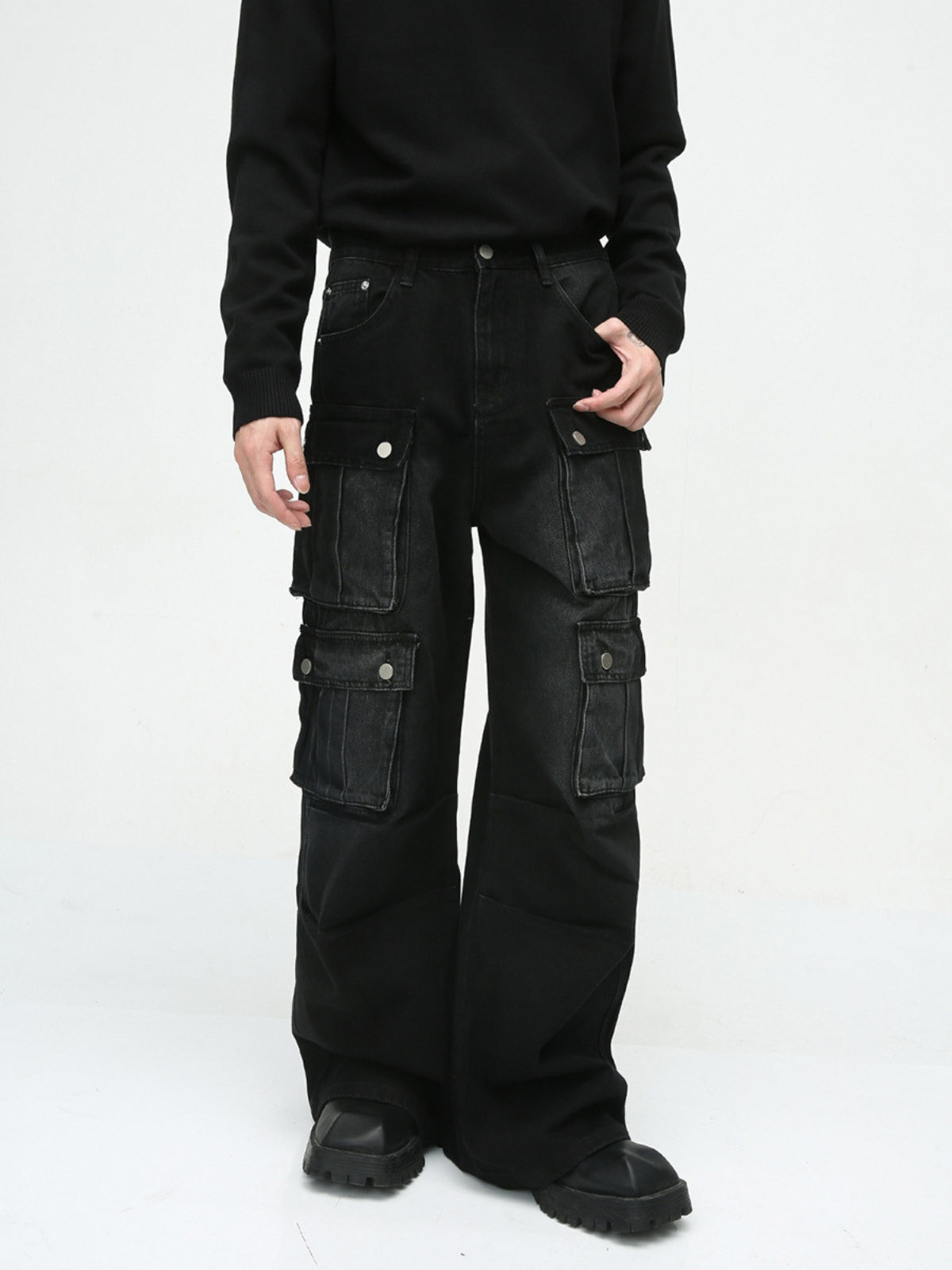 BLACKENS - Loose Cargo Jeans | TEENWEAR.EU