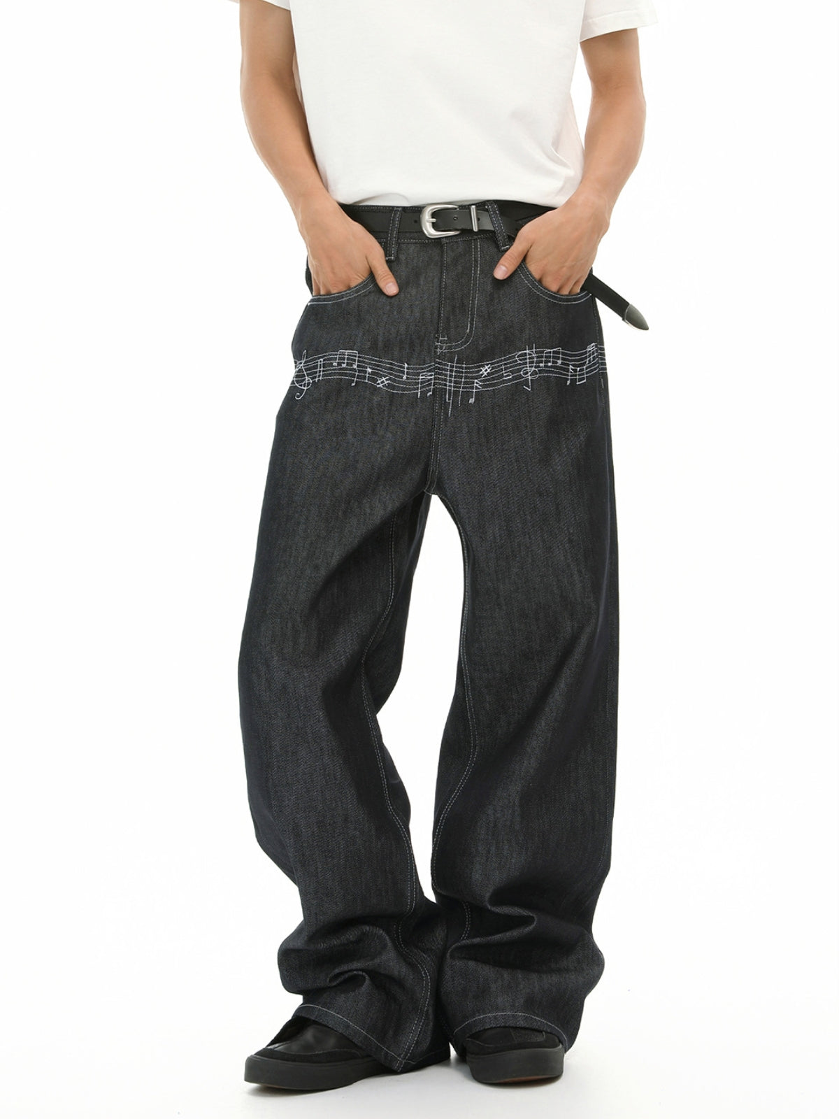 MUSICALY - Baggy Graphic Embroidered Jeans | Teenwear.eu