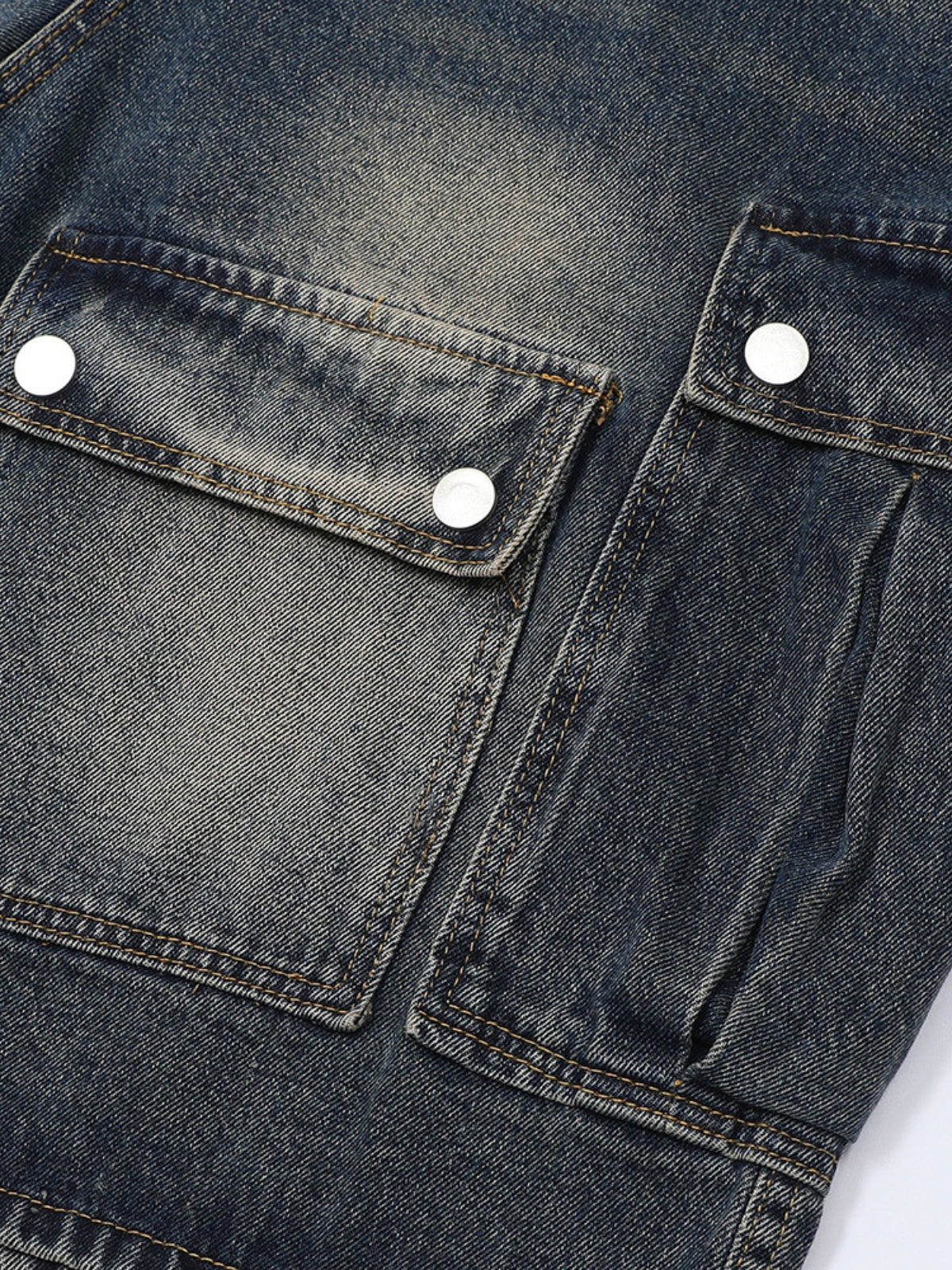 BUTTONIES - Baggy Basic Cargo Shorts | TEENWEAR.EU
