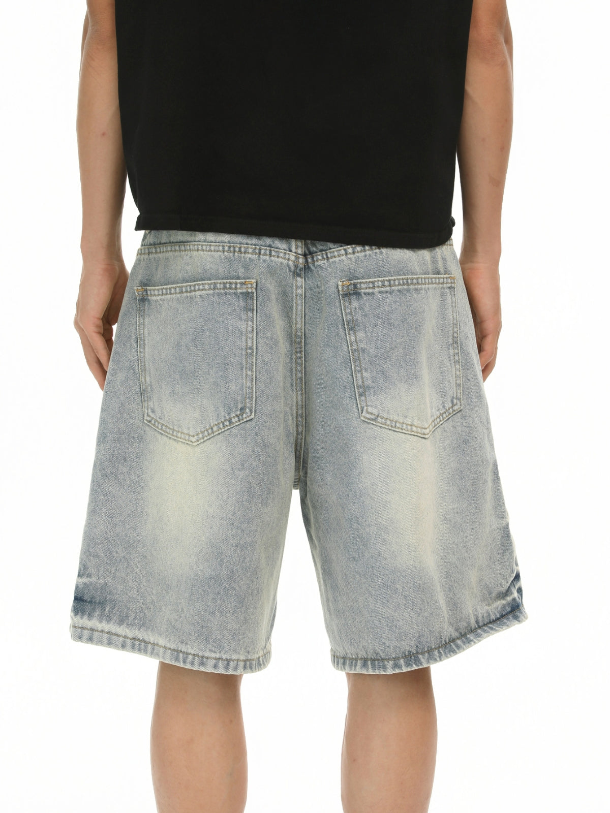 BASICALY - Baggy Basic Shorts | Teenwear.eu