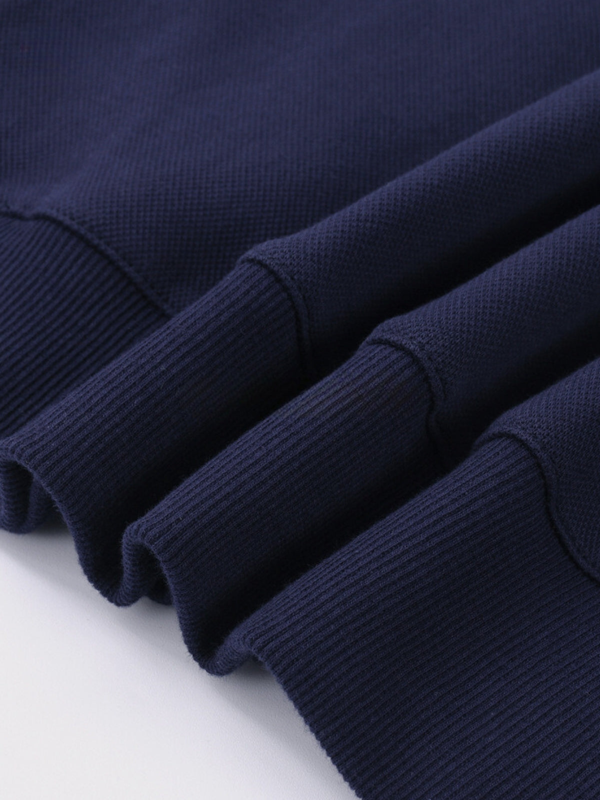 QUATER - Basic Zip Sweatshirt | TEENWEAR.EU