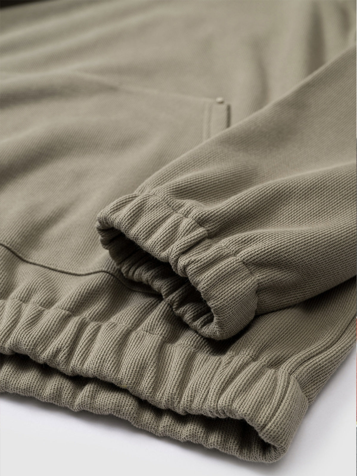 GUMA - Oversized Basic Cropped Hoodie | TEENWEAR.EU