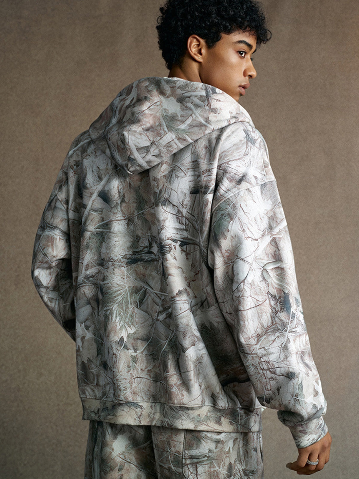 Camose - Premium Oversized Basic Zip Up Hoodie | TEENWEAR.EU