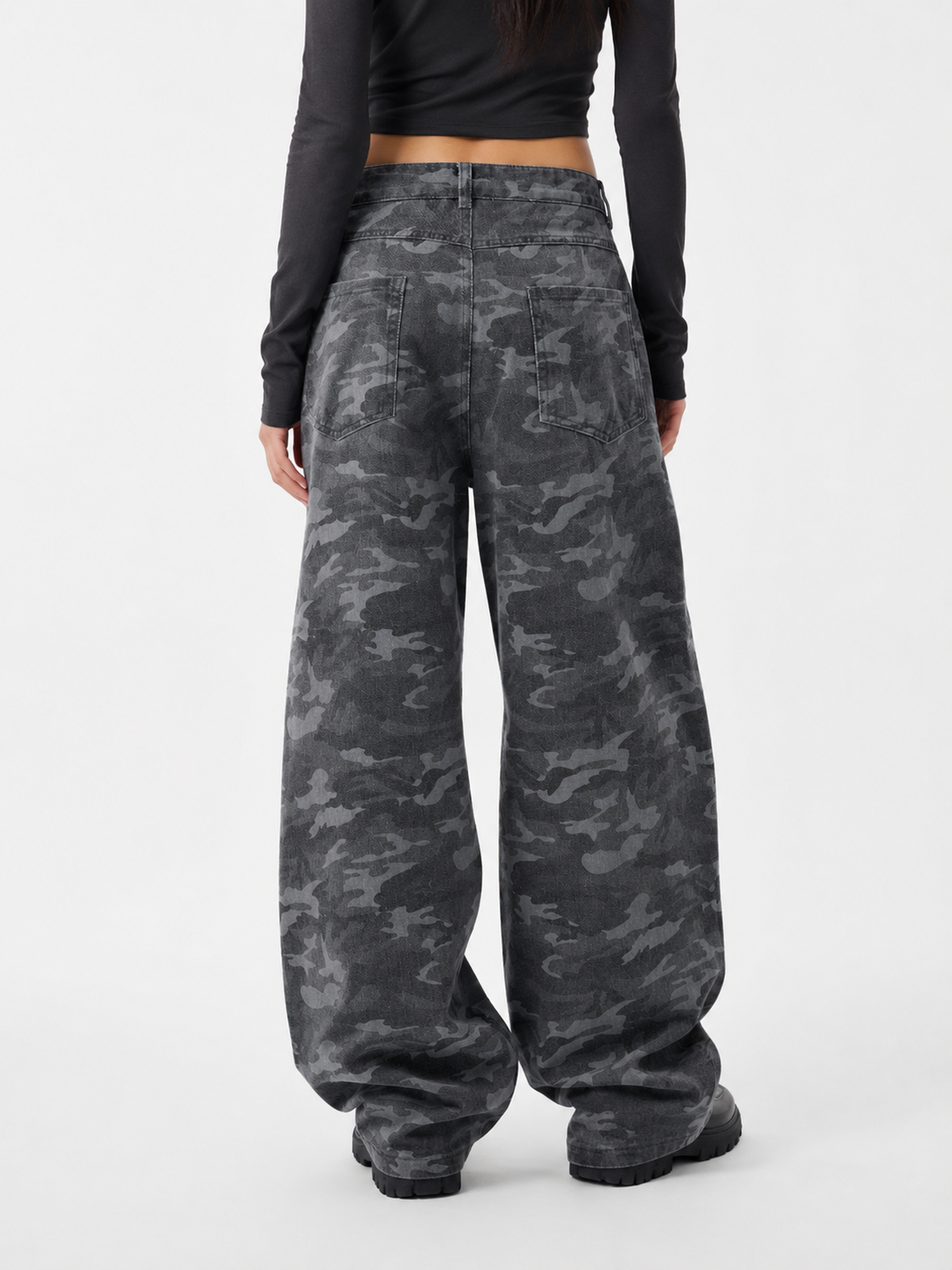 SPIKOS - Baggy Graphic Jeans