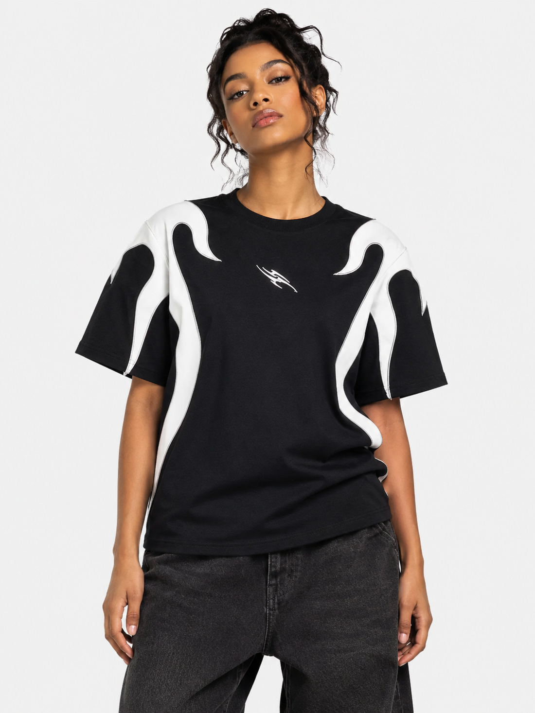 SPINNER - Oversized Embroidered T-Shirt