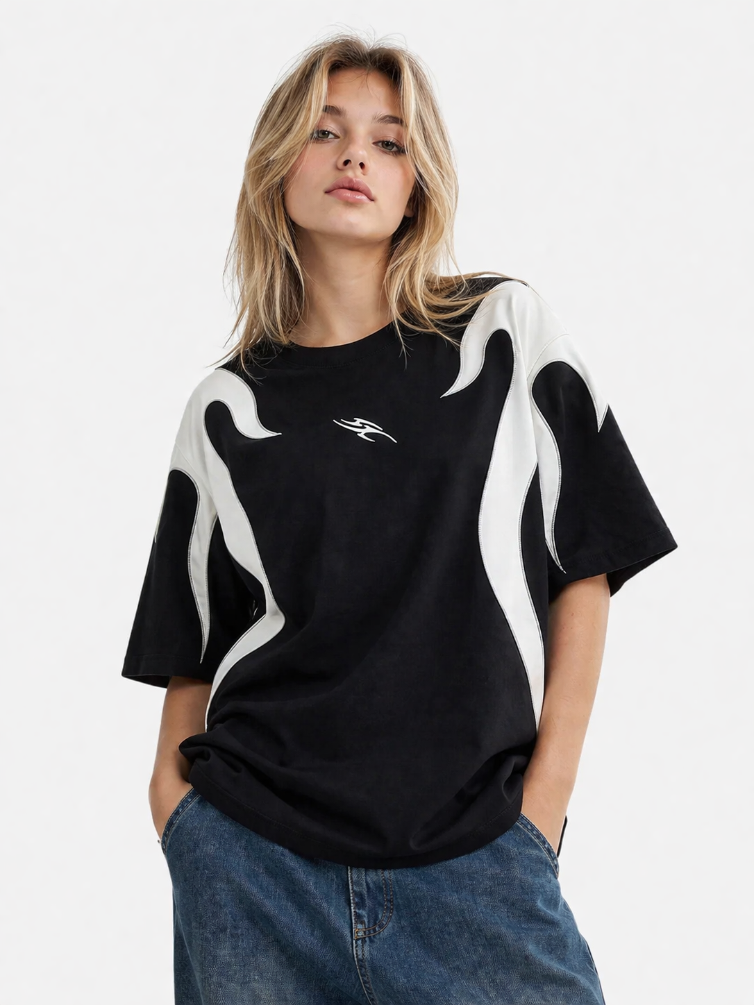 SPINNER - Oversized Embroidered T-Shirt