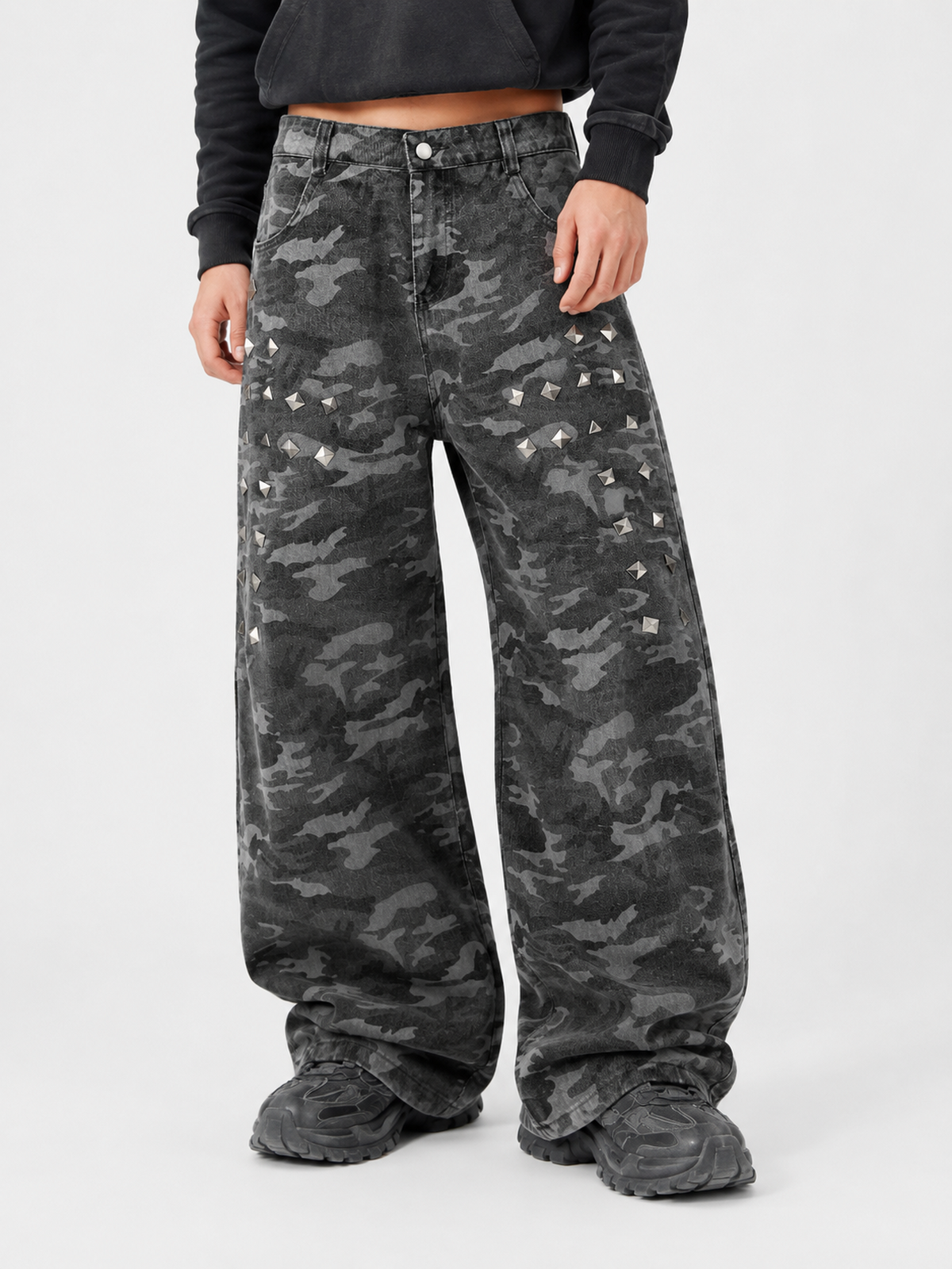 SPIKOS - Baggy Graphic Jeans