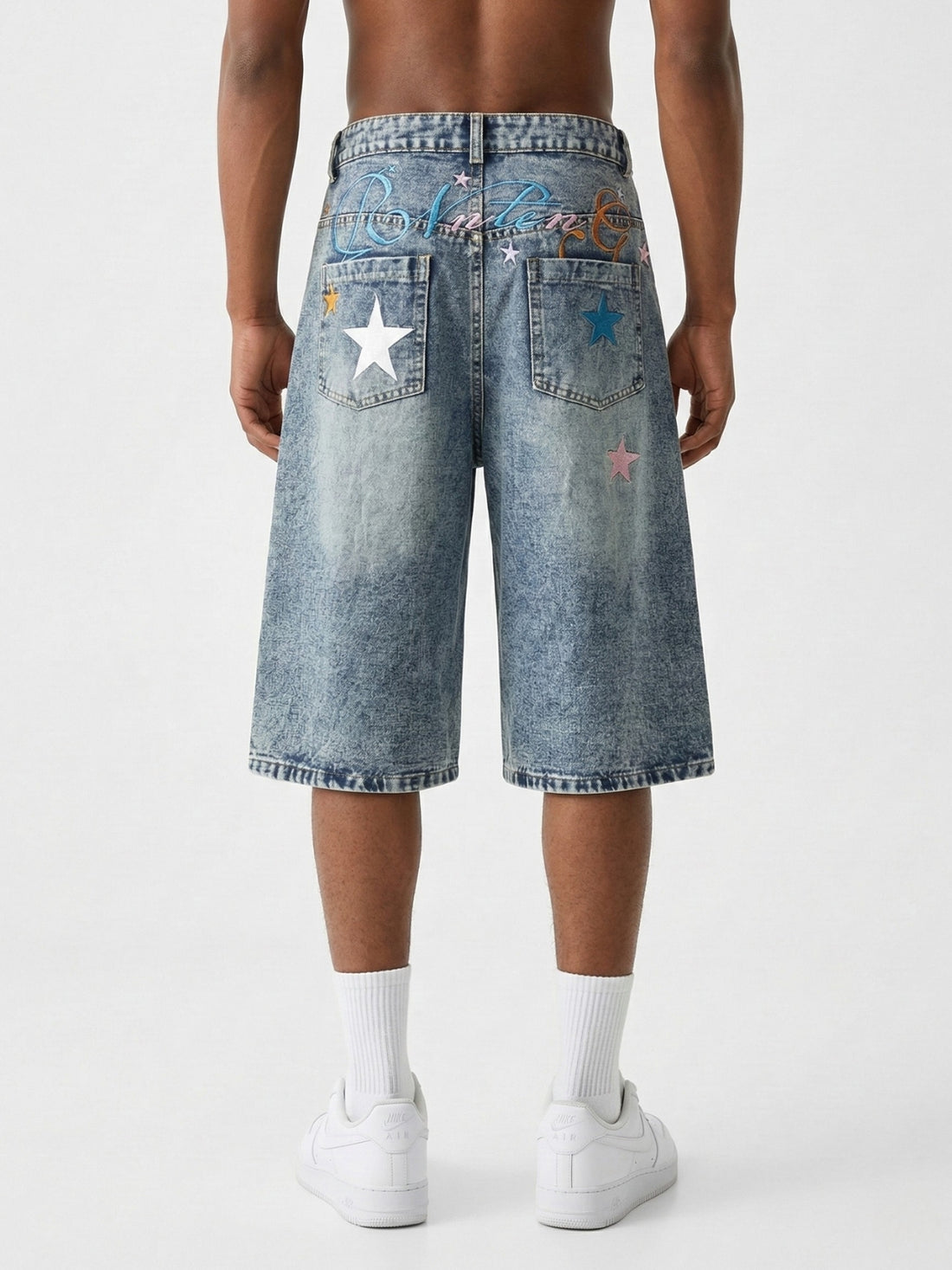BOYNREN - Baggy Denim Graphic Jorts | Teenwear.eu